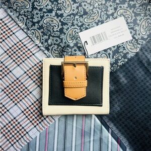 Steve Madden Cream and Tan Wallet